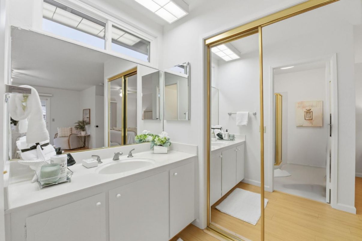 Bathroom, Dual Sink Vanities, Interior, Wood Texture Flooring