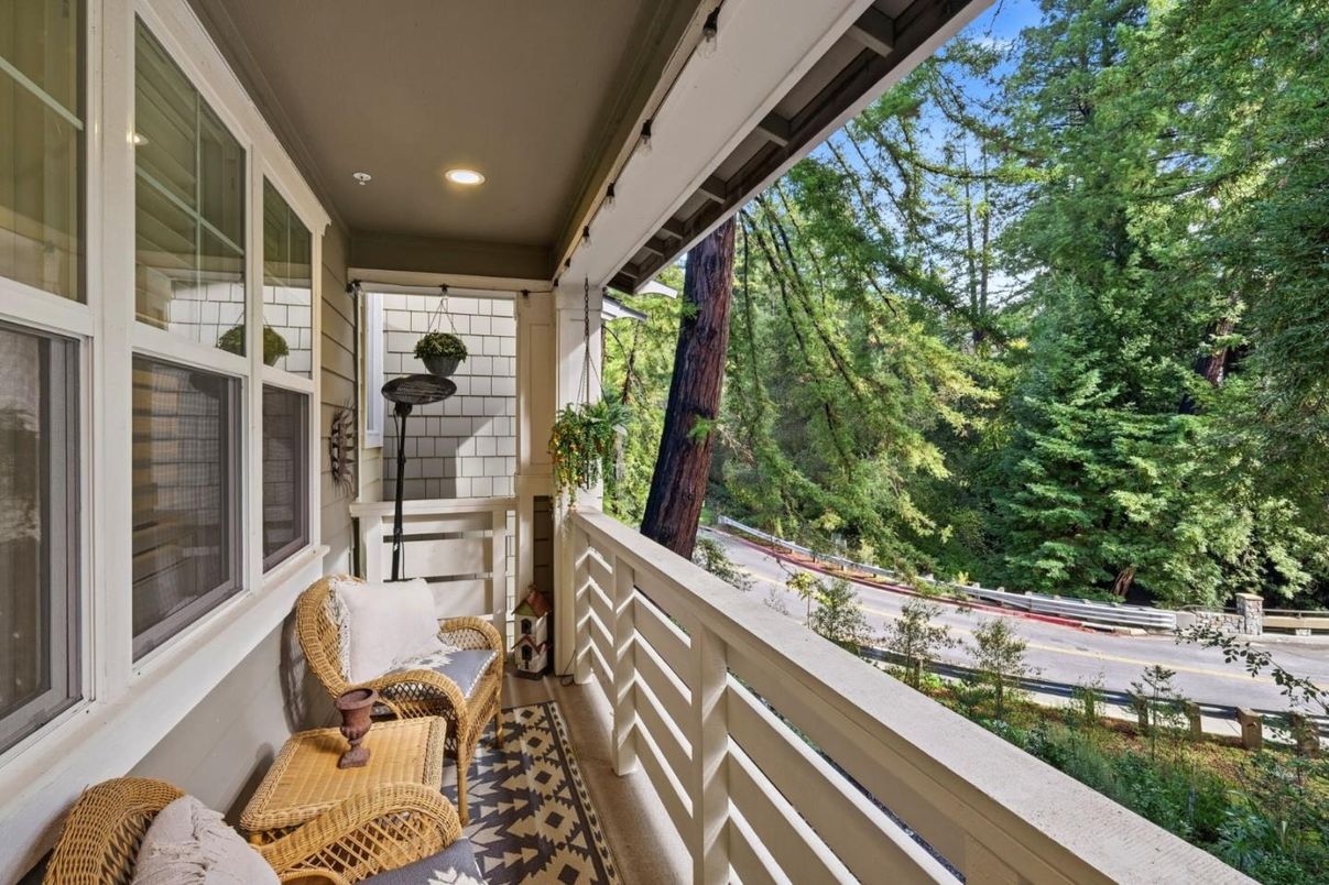 Exterior, Recessed Lighting