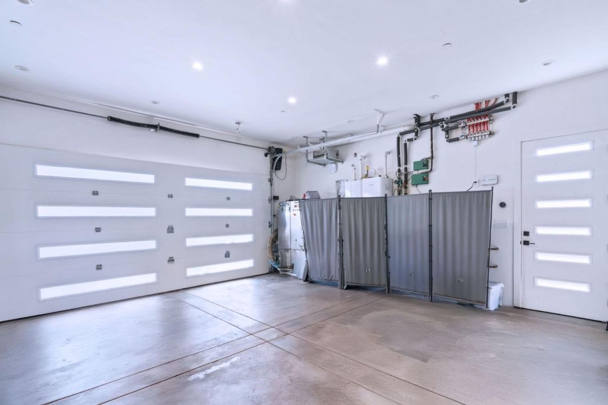 Garage, Interior, Recessed Lighting