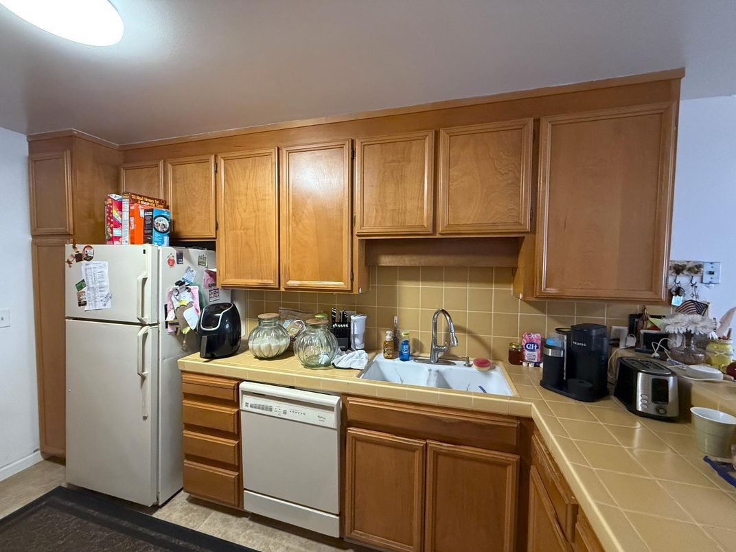 Interior, Kitchen, Tile Countertops