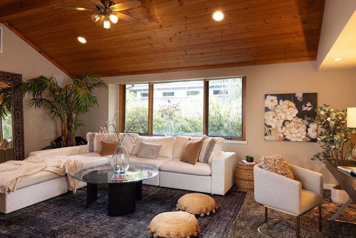 Interior, Living room, Recessed Lighting, Wooden Ceilings