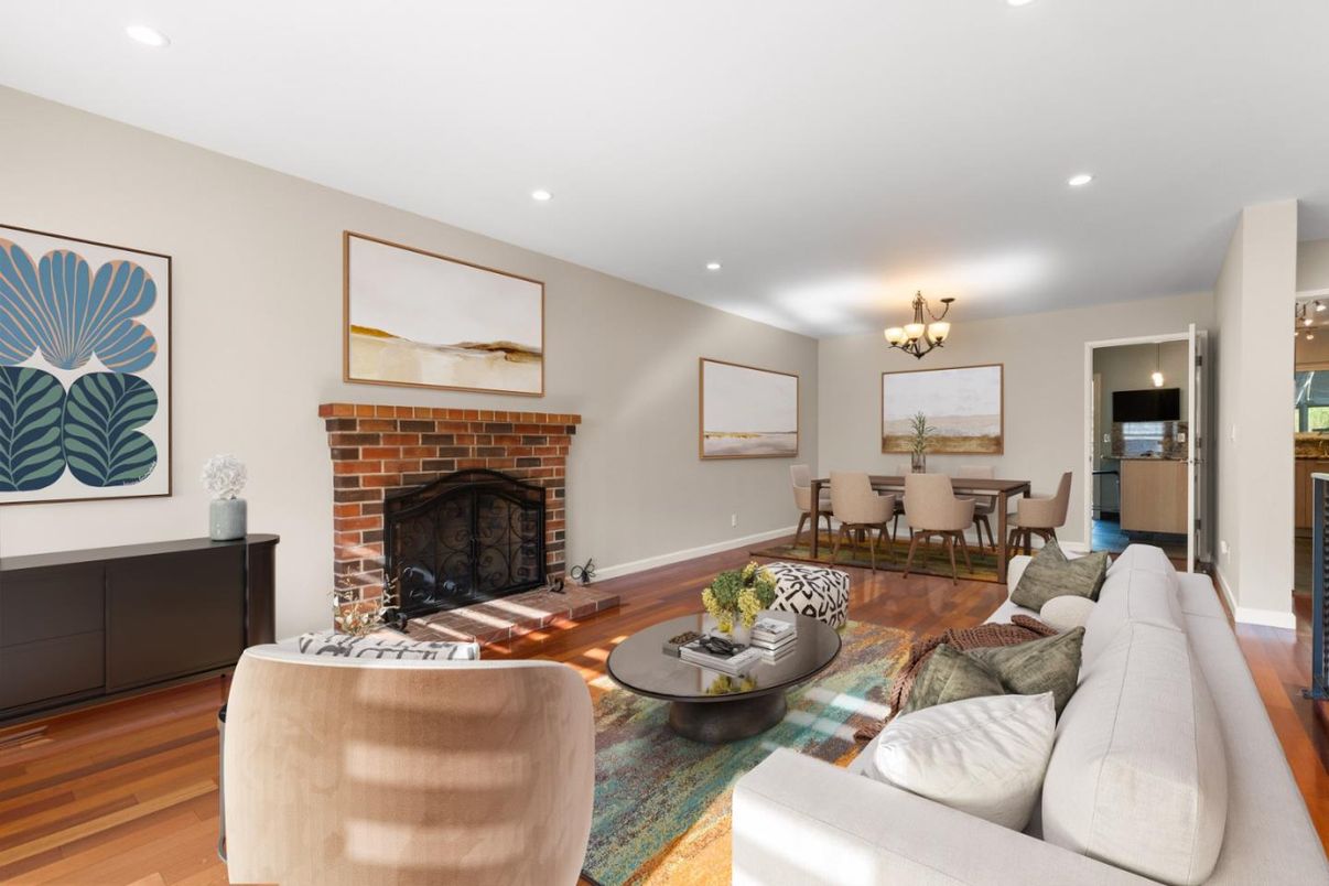 Chandelier, Dining room, Fireplace, Interior, Living room, Recessed Lighting, Wood Texture Flooring