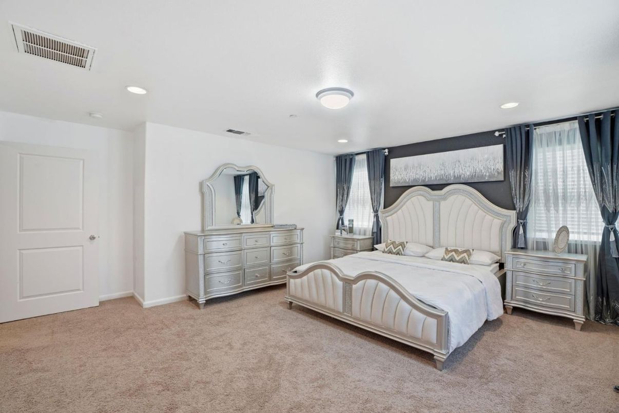 Bedroom, Interior, Recessed Lighting