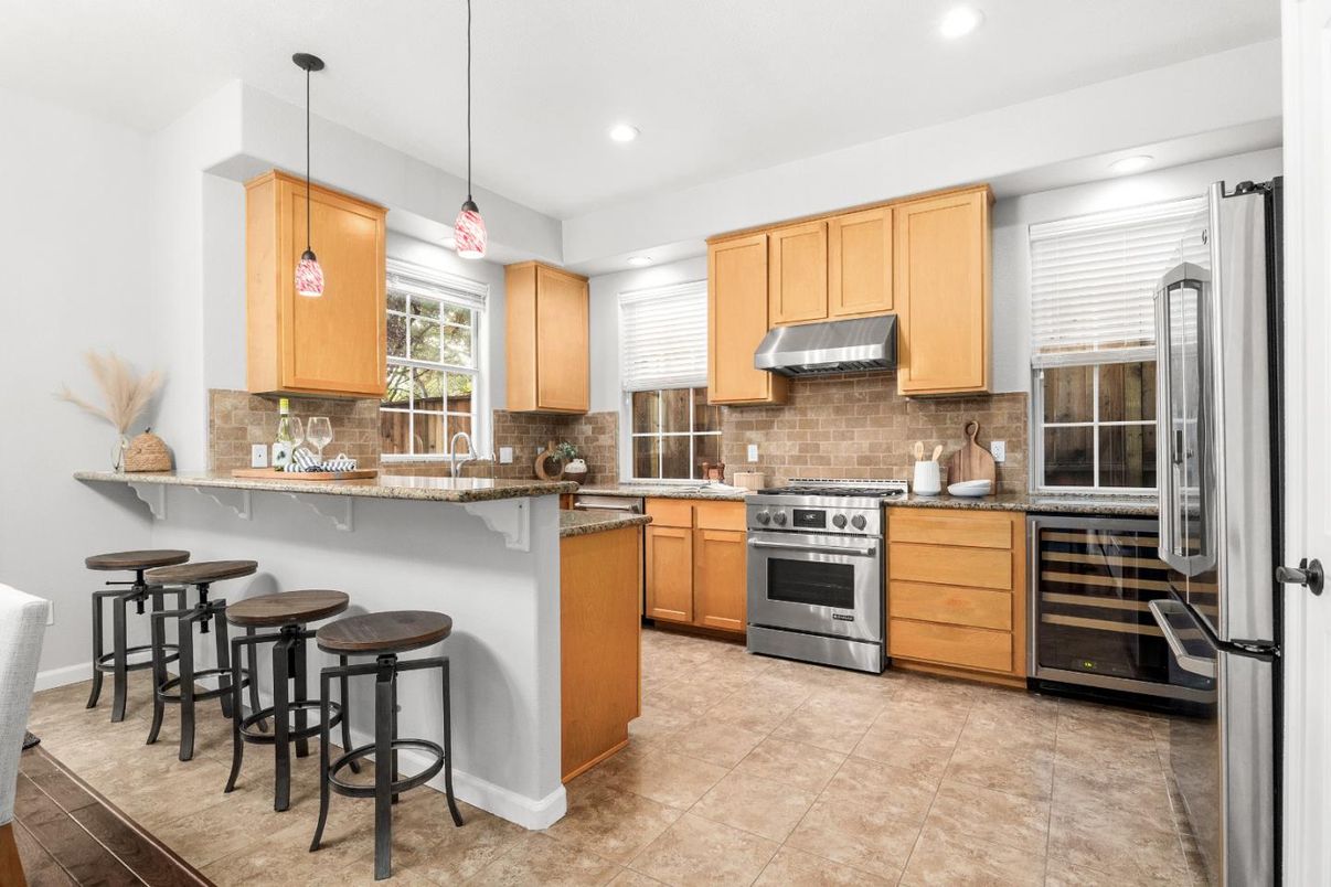 Interior, Kitchen, Pendant Lights, Recessed Lighting, Stainless Steel Appliances