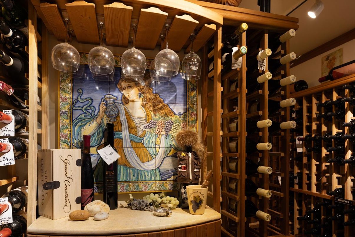 Interior, Wine Storage