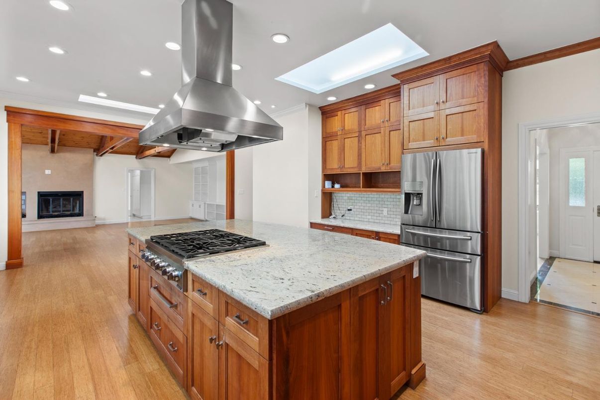 Interior, Kitchen, Recessed Lighting, Stainless Steel Appliances, Wooden Beams, Wood Texture Flooring