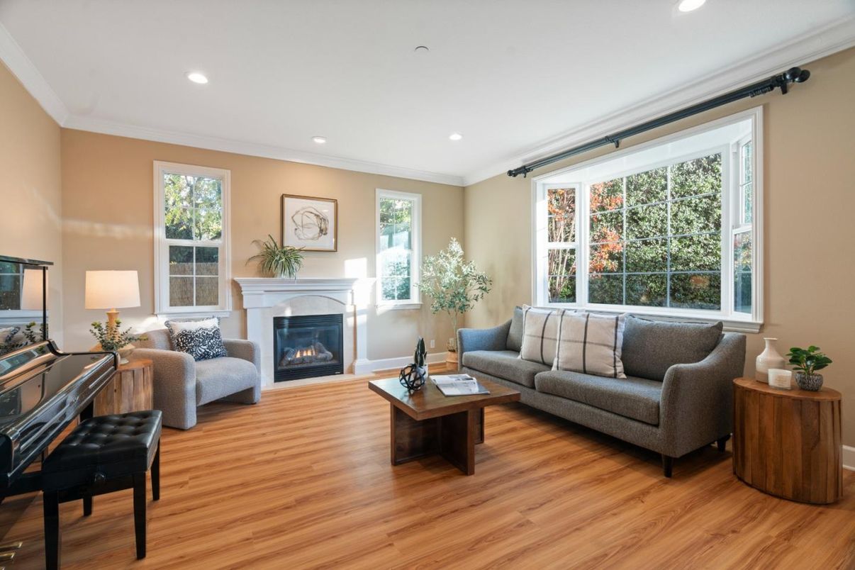 Fireplace, Interior, Living room, Piano, Recessed Lighting, Wood Texture Flooring