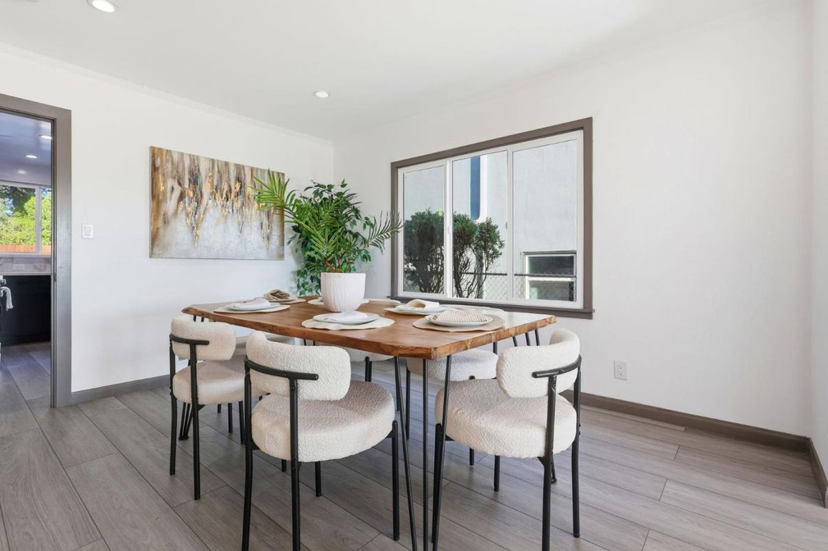 Dining room, Interior, Recessed Lighting, Wood Texture Flooring