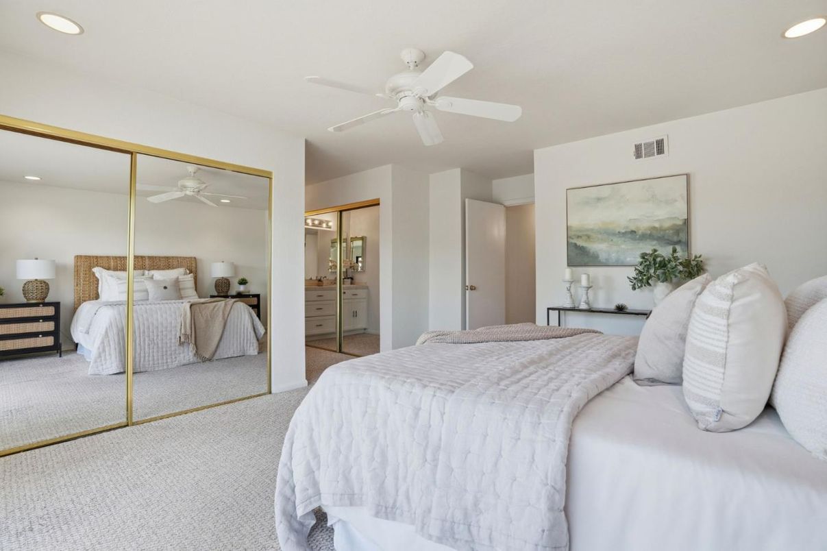 Bedroom, Interior, Recessed Lighting