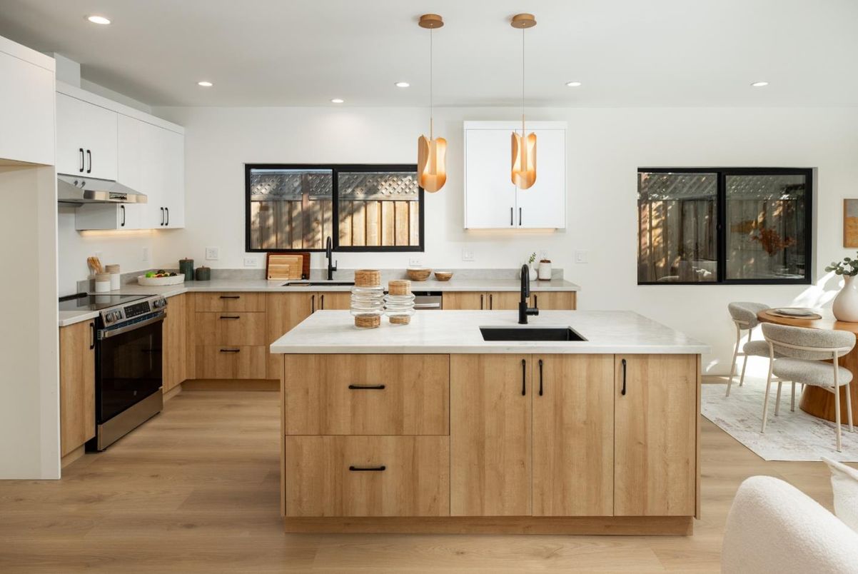 Interior, Kitchen, Pendant Lights, Recessed Lighting, Wood Texture Flooring