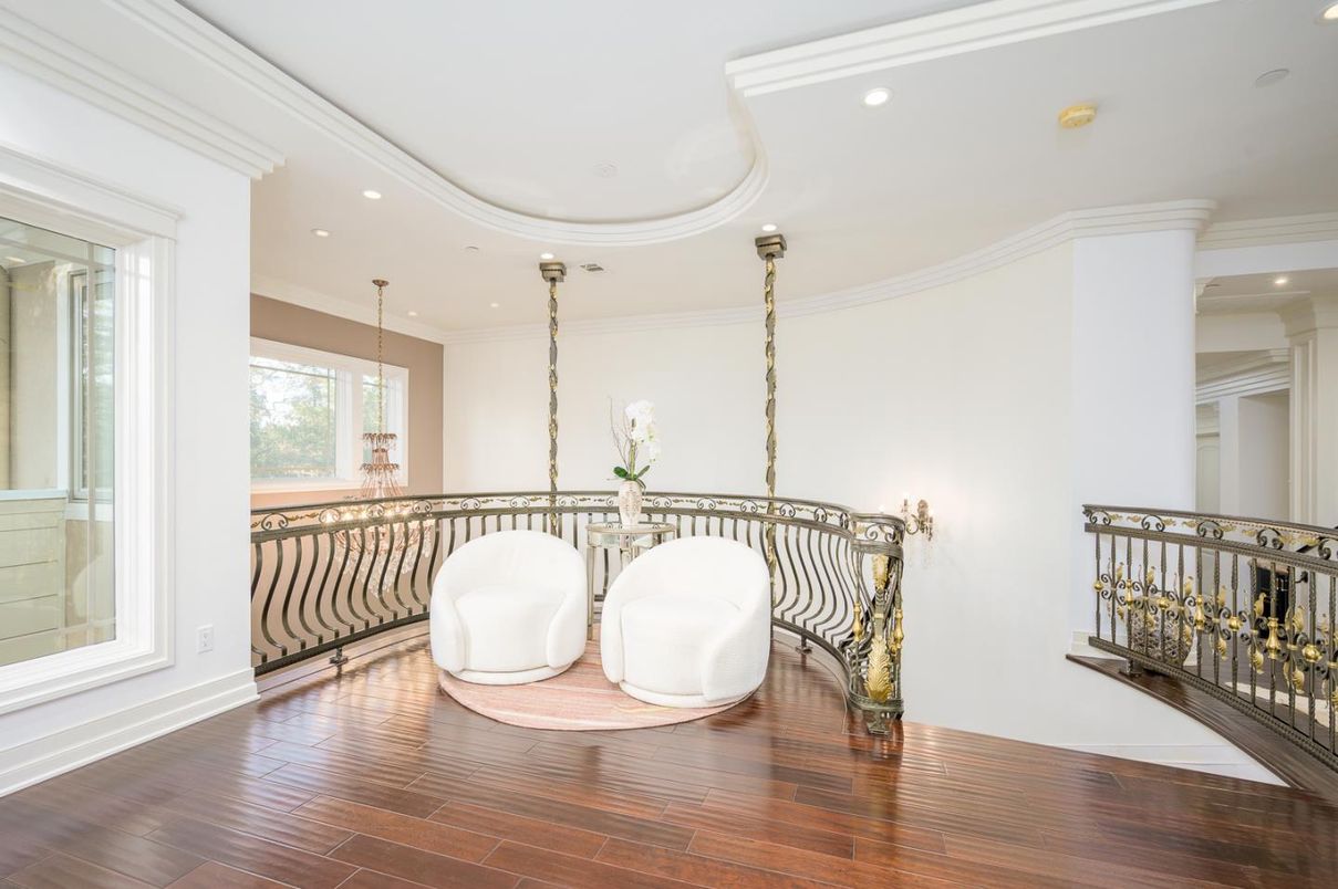 Chandelier, Interior, Recessed Lighting, Wood Texture Flooring