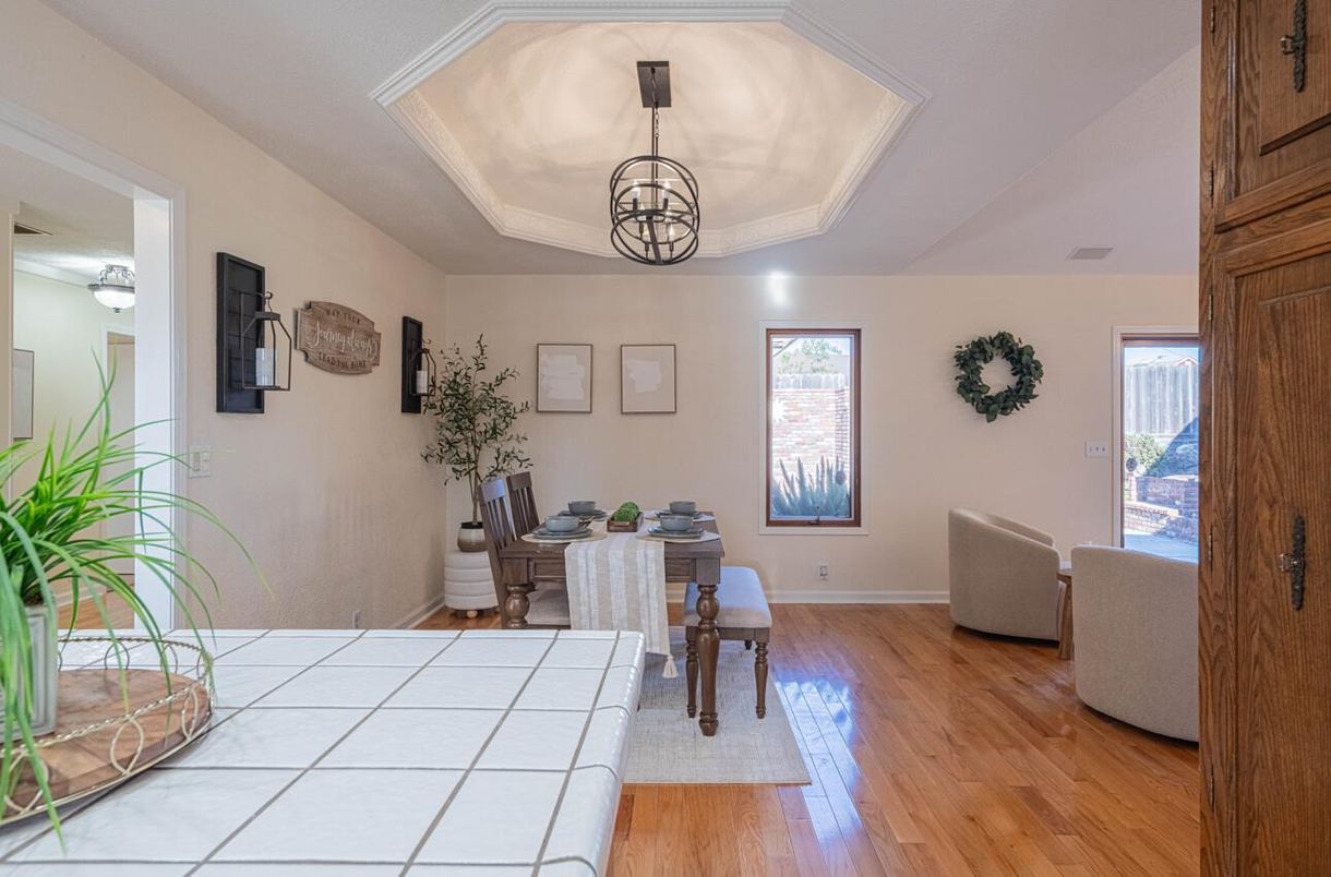Dining room, Interior, Wood Texture Flooring