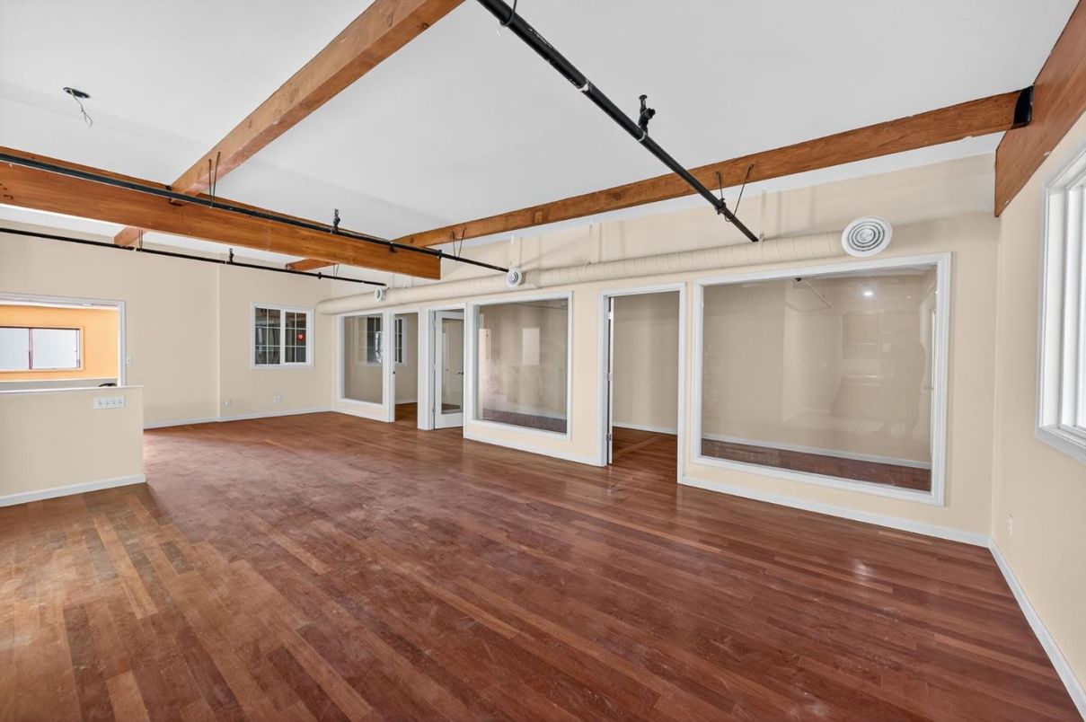 Empty room, Interior, Wooden Beams, Wood Texture Flooring