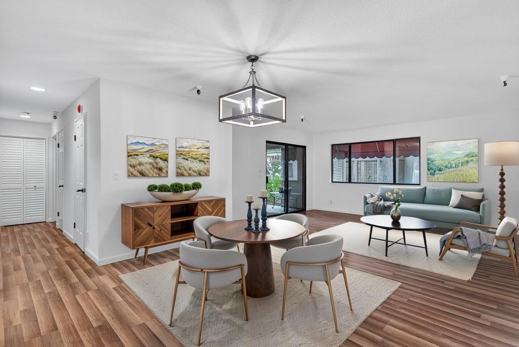 Dining room, Interior, Living room, Pendant Lights, Recessed Lighting, Wood Texture Flooring