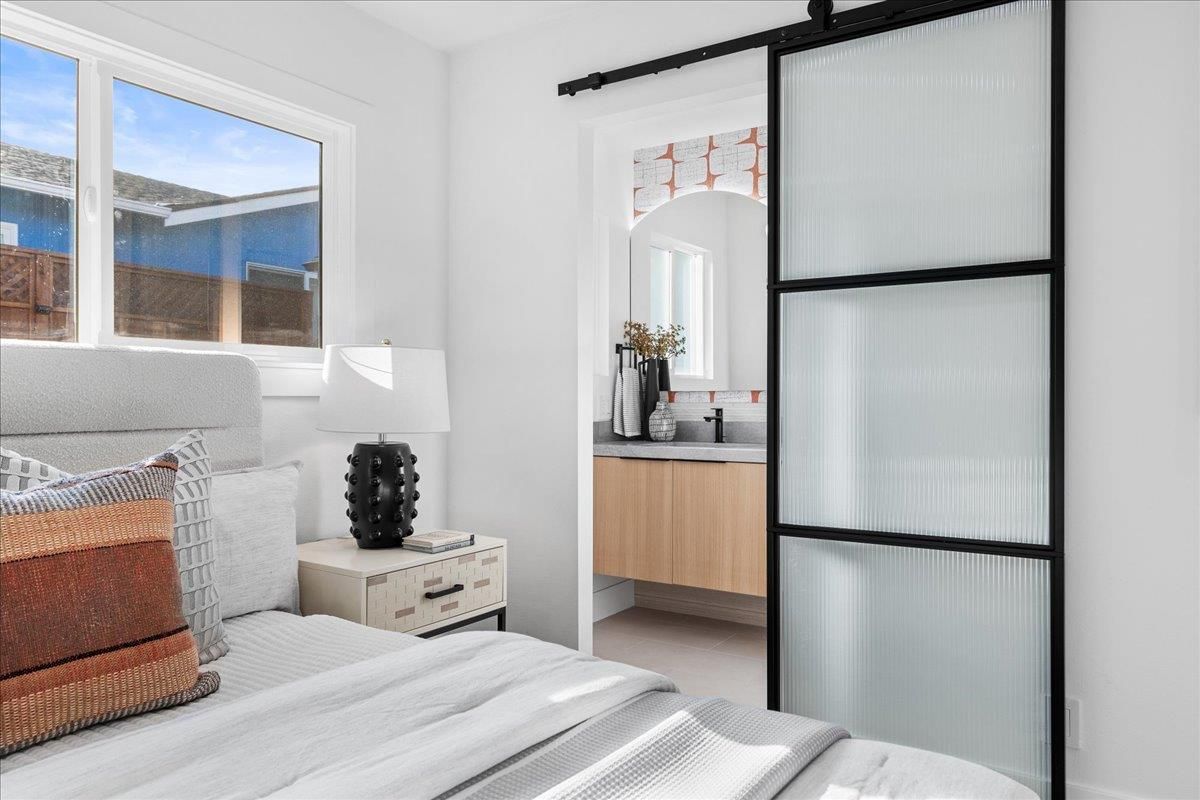 Bedroom, Interior, Water