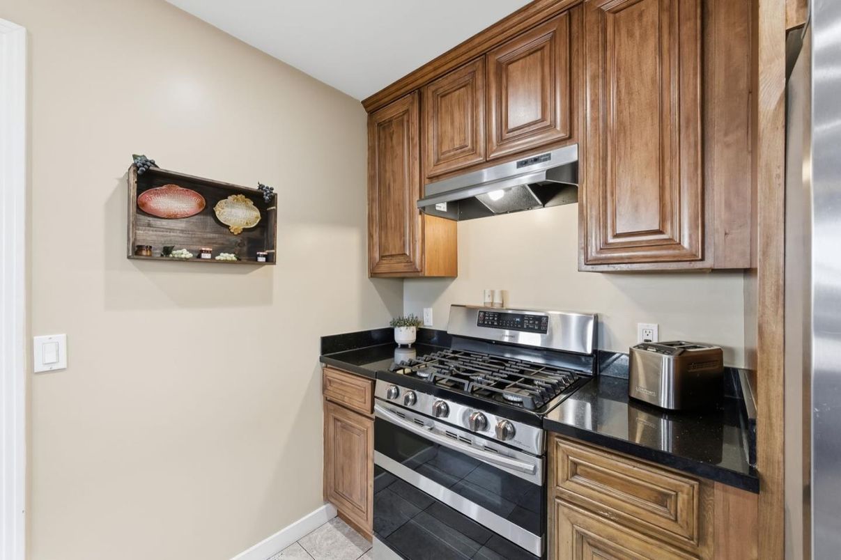Interior, Kitchen, Stainless Steel Appliances