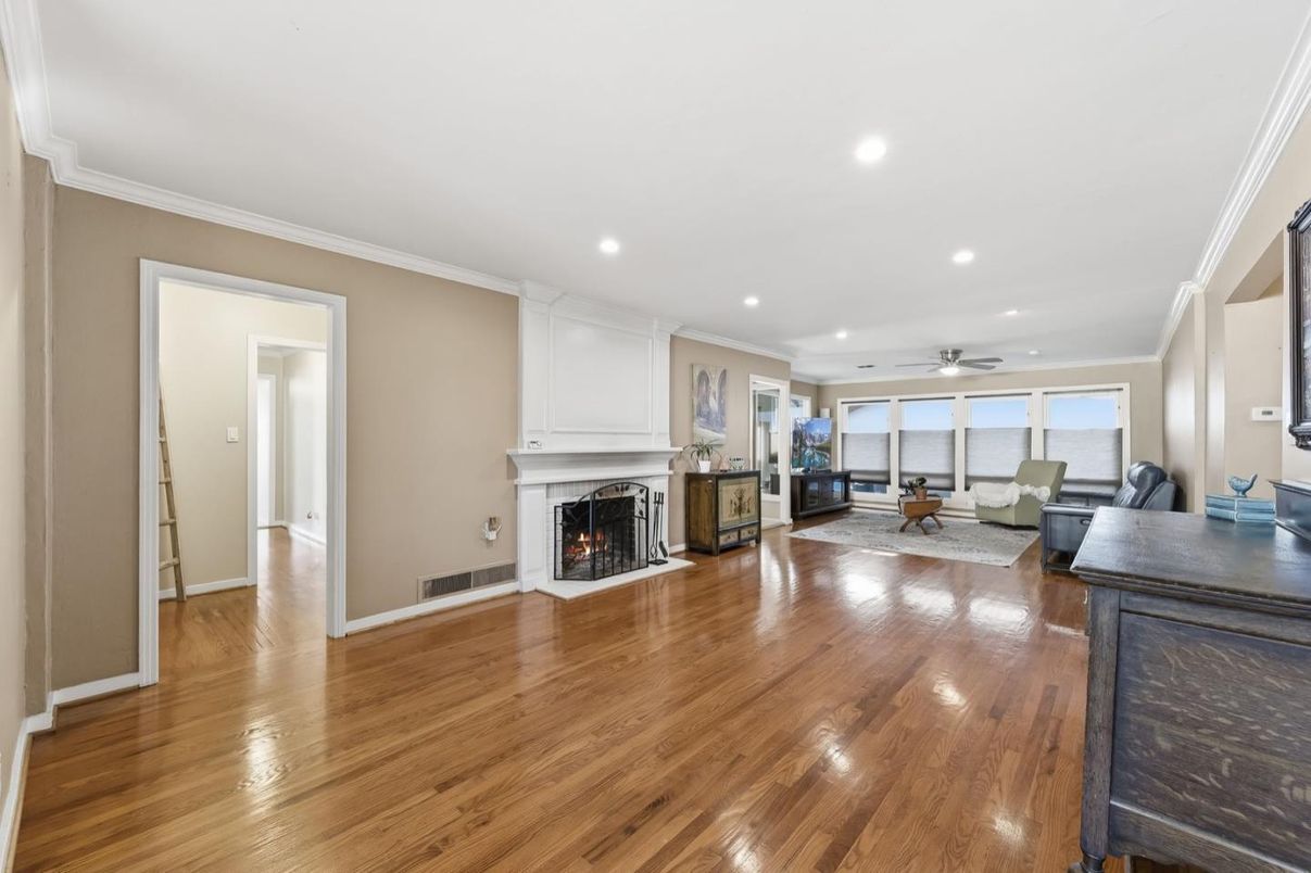 Fireplace, Interior, Living room, Recessed Lighting, Wood Texture Flooring