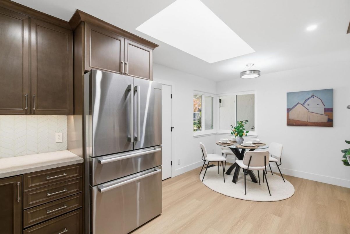 Dining room, Interior, Kitchen, Recessed Lighting, Stainless Steel Appliances, Wood Texture Flooring