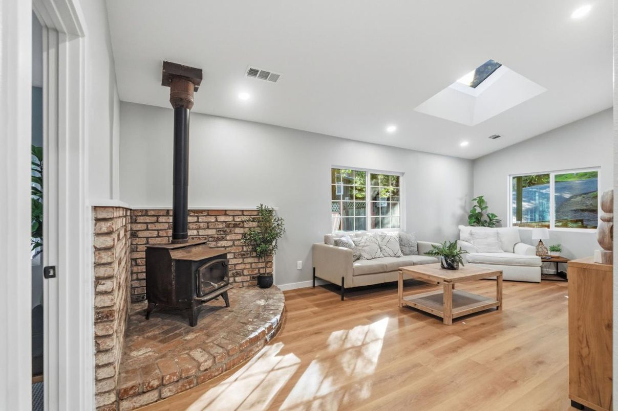 Fireplace, Interior, Living room, Recessed Lighting, Wood Texture Flooring