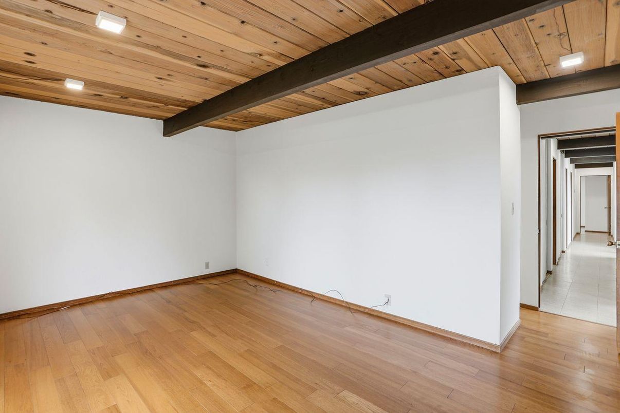 Empty room, Interior, Recessed Lighting, Wooden Beams, Wooden Ceilings, Wood Texture Flooring