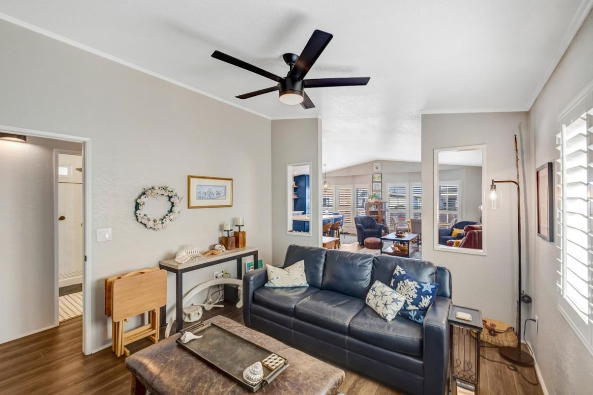 Dining room, Interior, Living room, Wood Texture Flooring