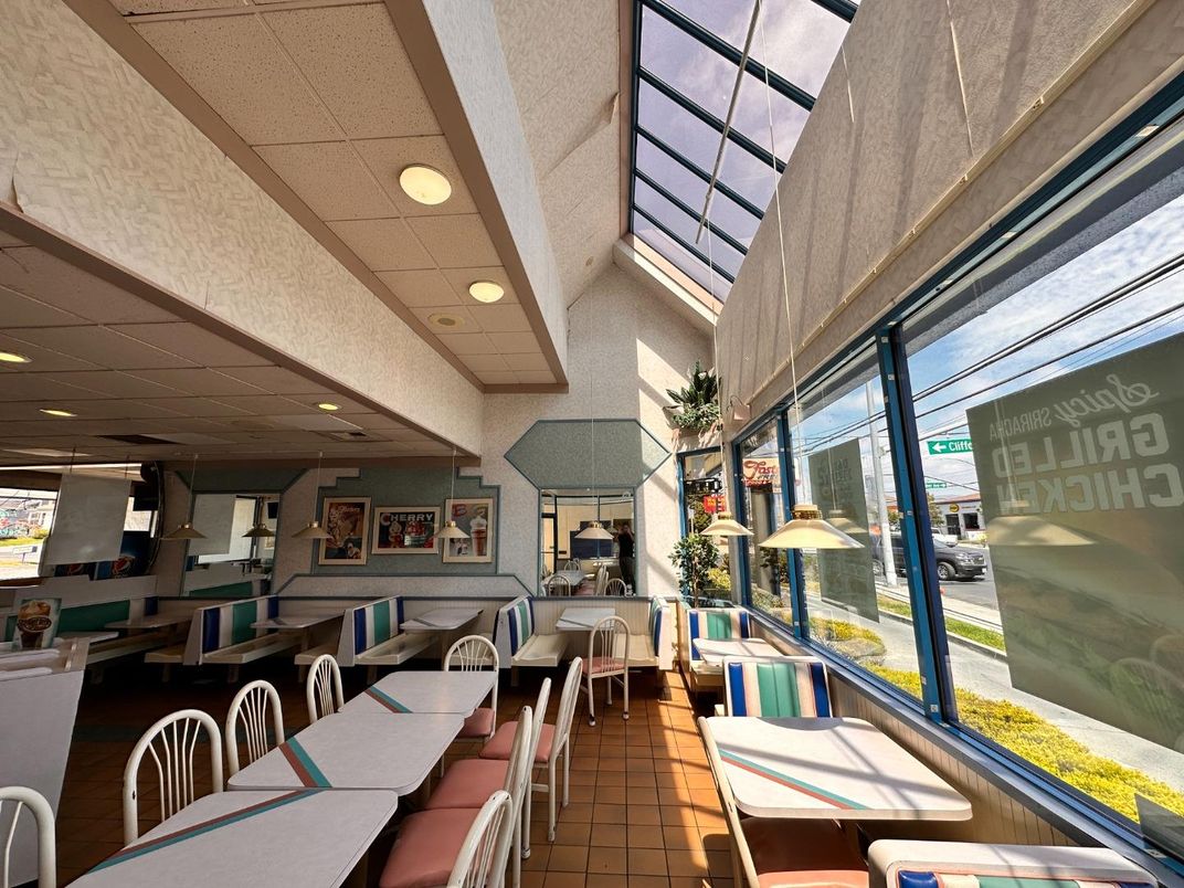Dining room, Glass Ceilings, Interior, Recessed Lighting