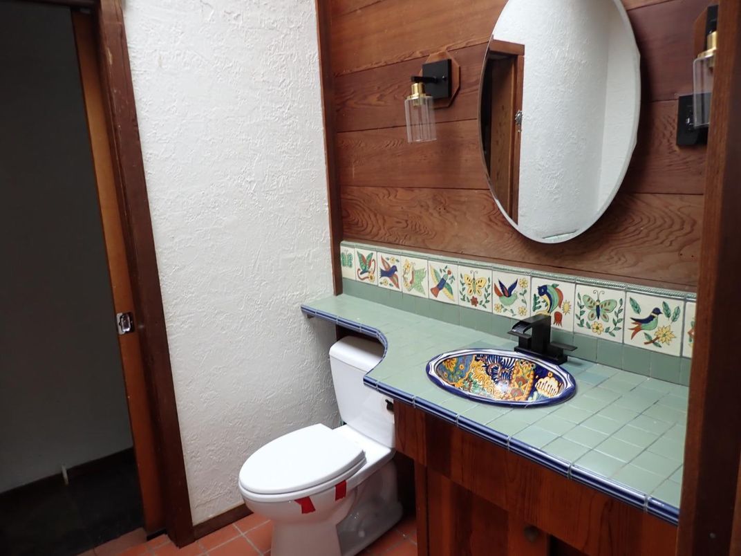 Bathroom, Interior, Tile Countertops