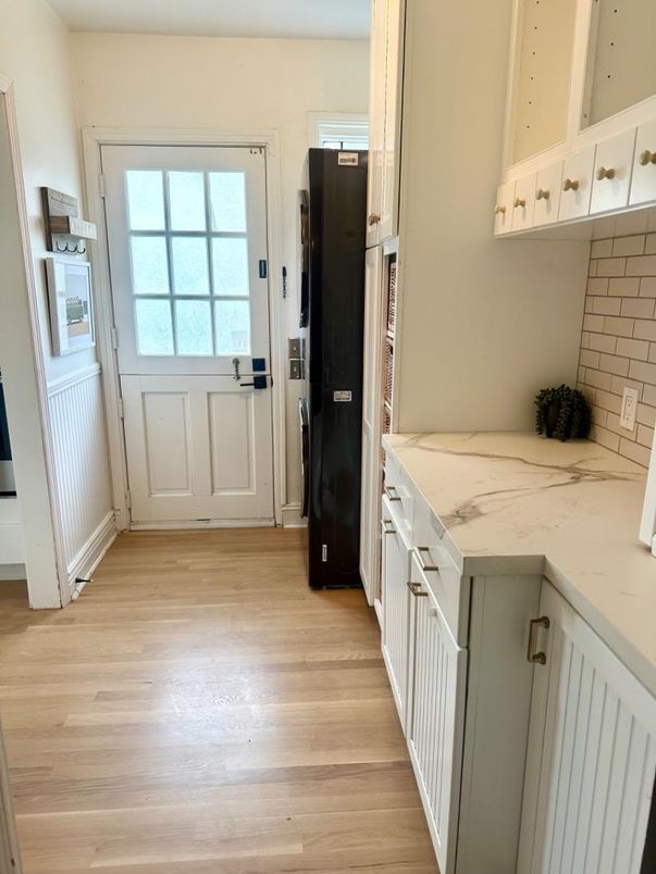 Interior, Kitchen, Wood Texture Flooring