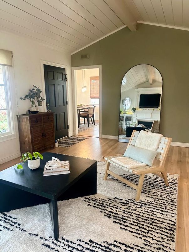 Interior, Living room, Pendant Lights, Wood Texture Flooring