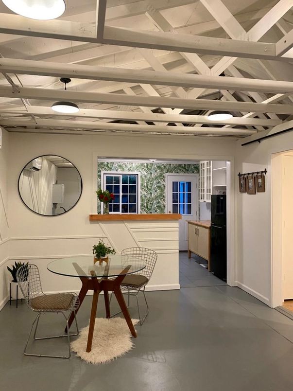 Dining room, Interior