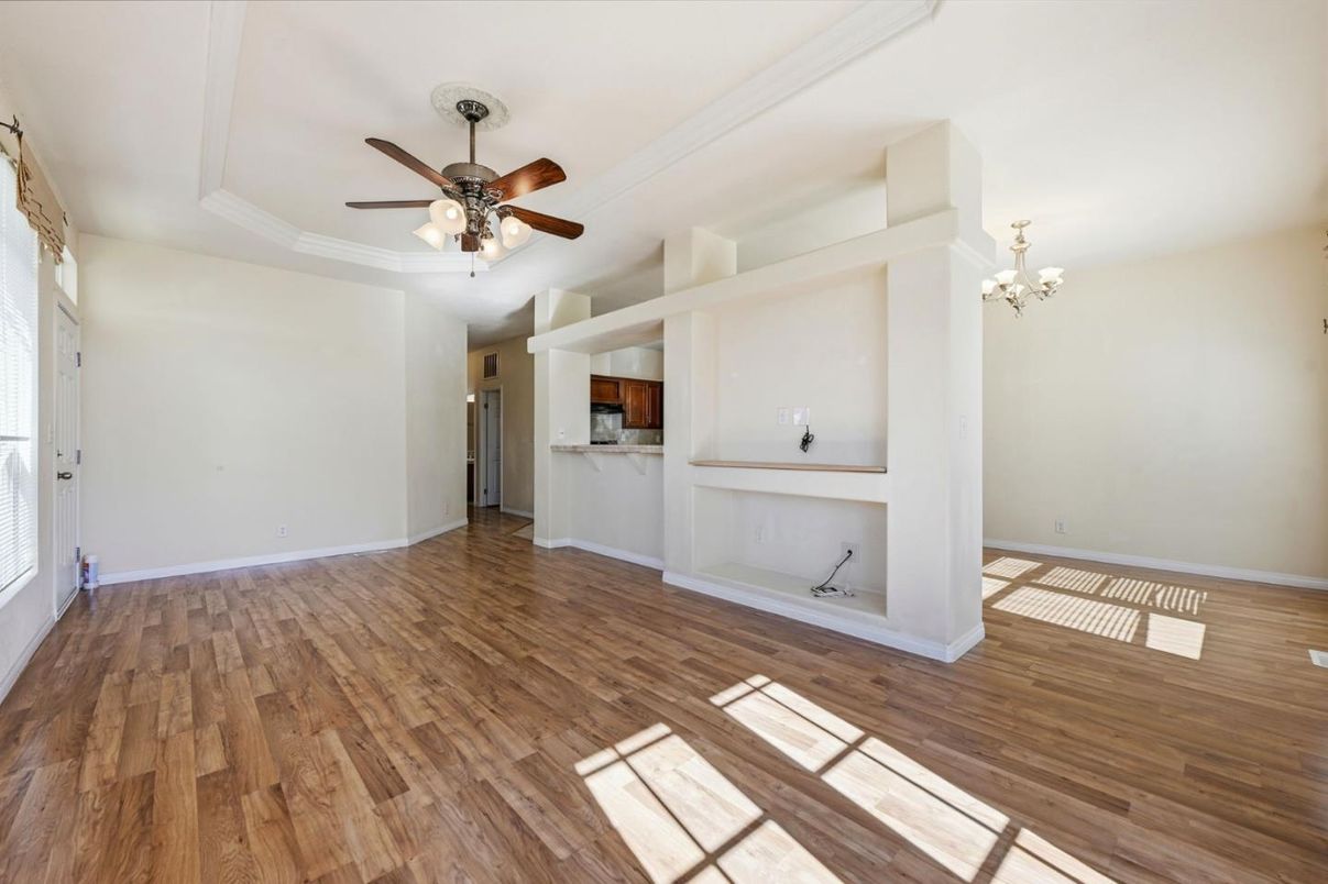 Chandelier, Empty room, Interior, Wood Texture Flooring