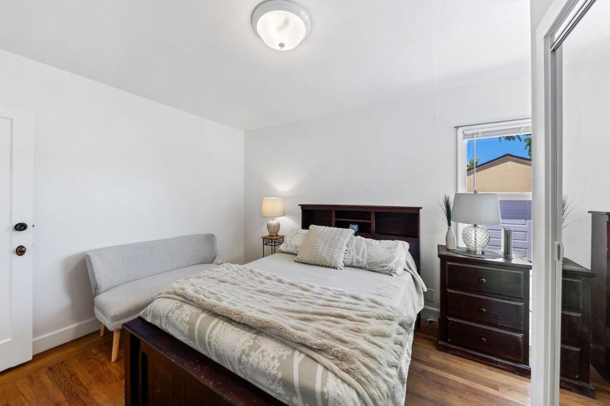 Bedroom, Interior, Wood Texture Flooring