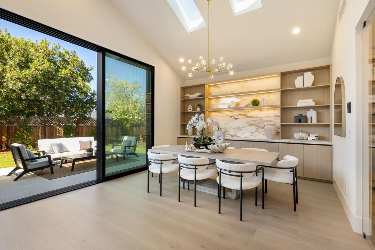 Dining room, Interior, Pendant Lights, Recessed Lighting, Wood Texture Flooring