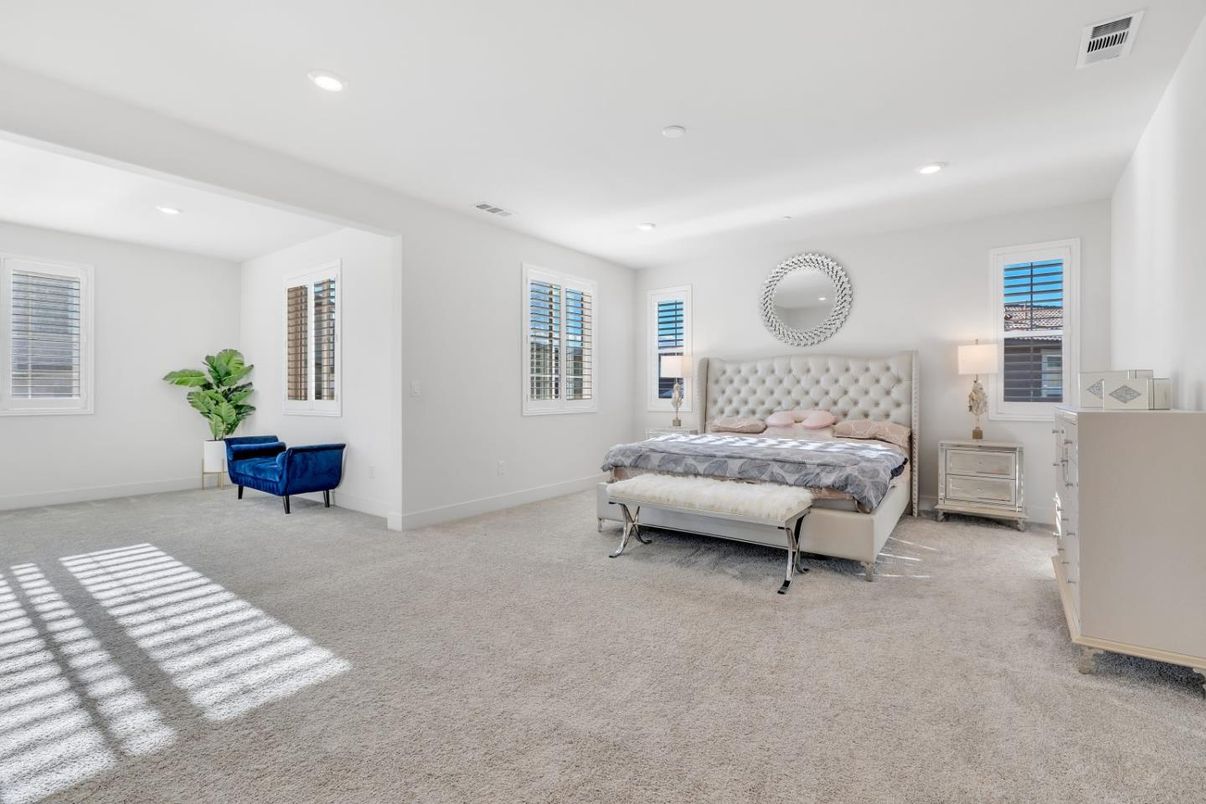 Bedroom, Interior, Recessed Lighting