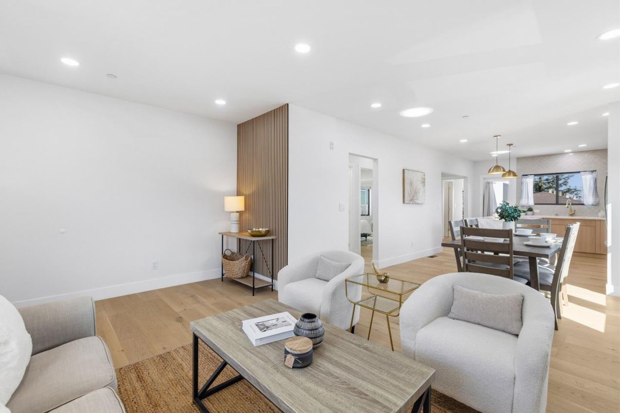 Dining room, Interior, Living room, Pendant Lights, Recessed Lighting, Wood Texture Flooring