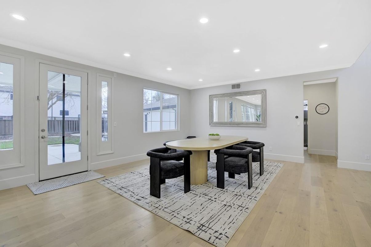 Dining room, Interior, Recessed Lighting, Wood Texture Flooring