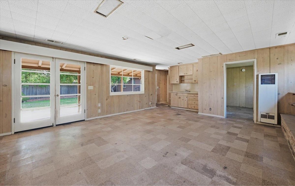 Empty room, Interior, Wooden Walls