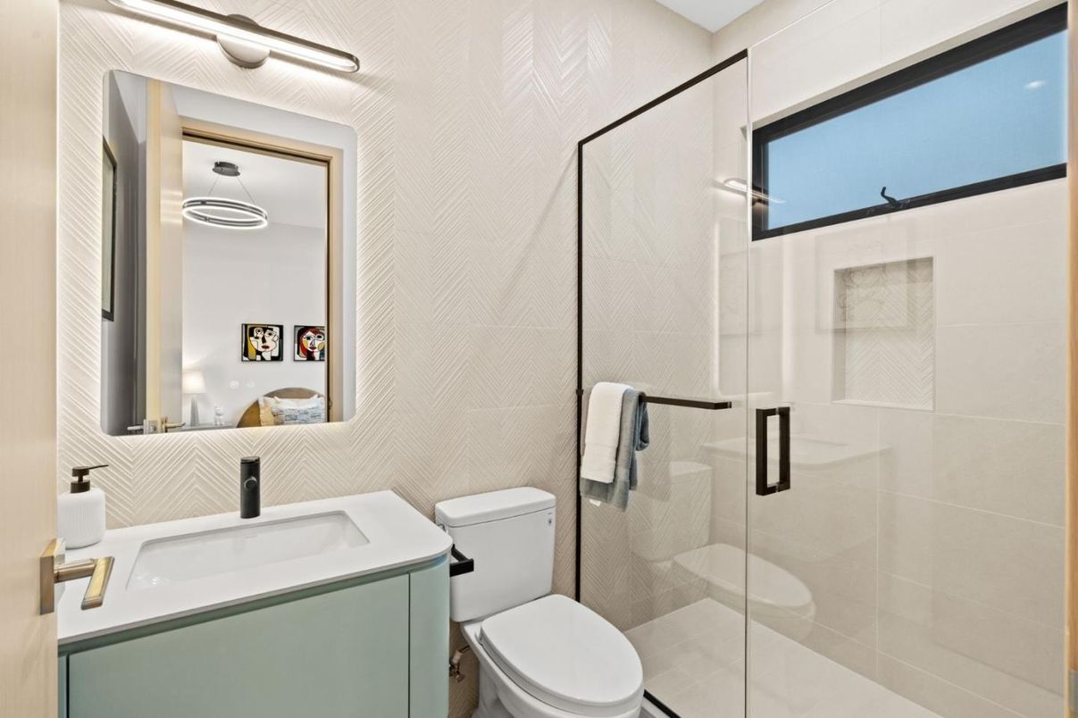 Bathroom, Glass Shower, Interior, Pendant Lights