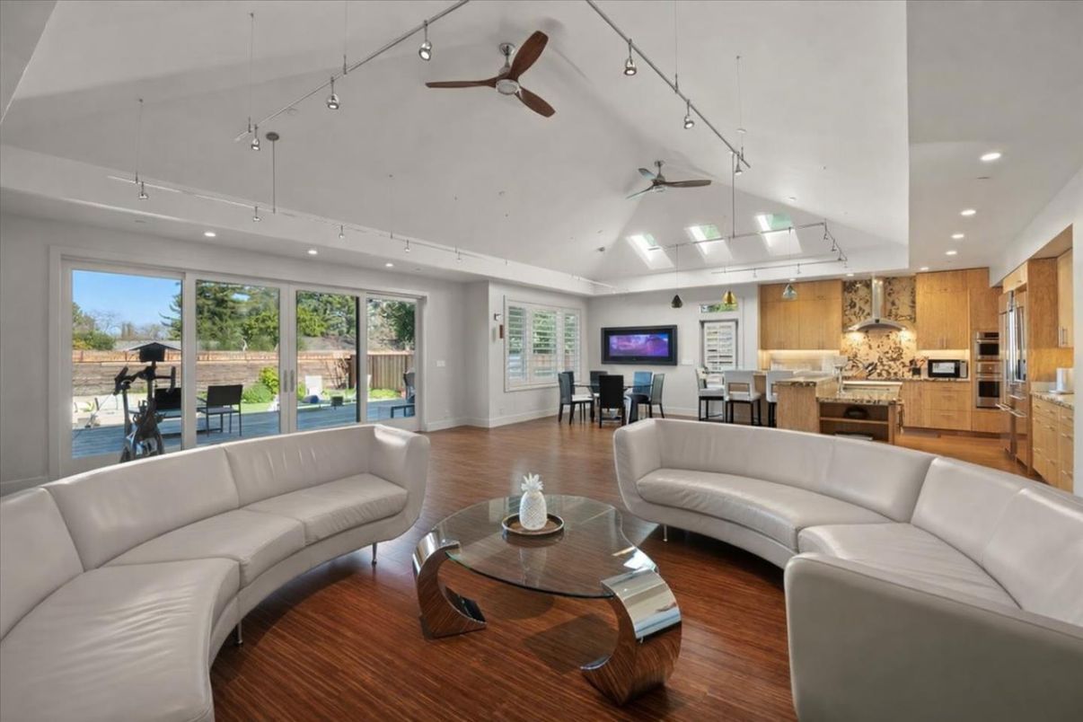 Dining room, Interior, Kitchen, Living room, Recessed Lighting, Stainless Steel Appliances, Wood Texture Flooring