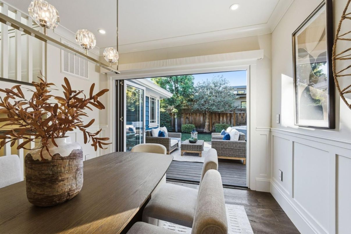 Bedroom, Dining room, Interior, Pendant Lights, Recessed Lighting, Wood Texture Flooring