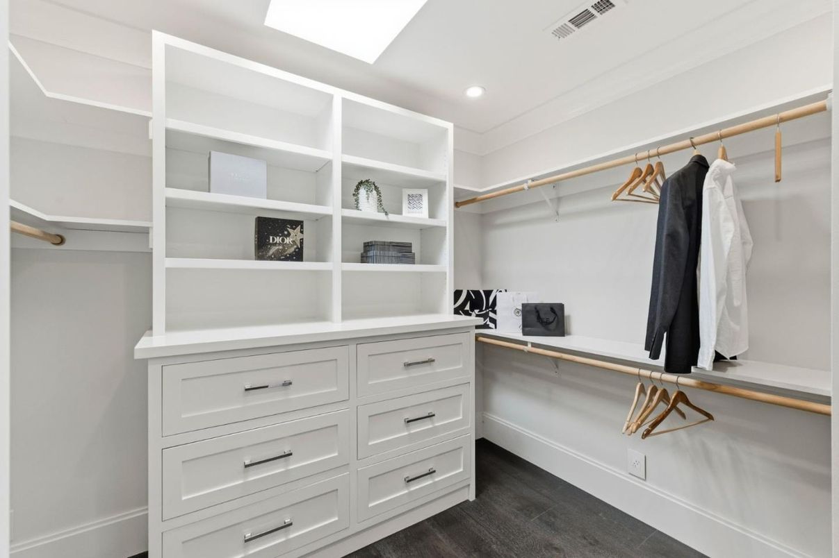 Interior, Recessed Lighting, Walk-in Closets, Wood Texture Flooring