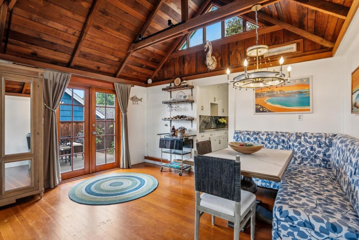 Chandelier, Dining room, Interior, Wooden Beams, Wooden Ceilings, Wood Texture Flooring