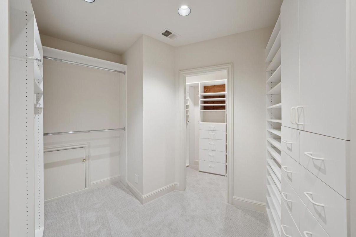 Interior, Recessed Lighting, Walk-in Closets