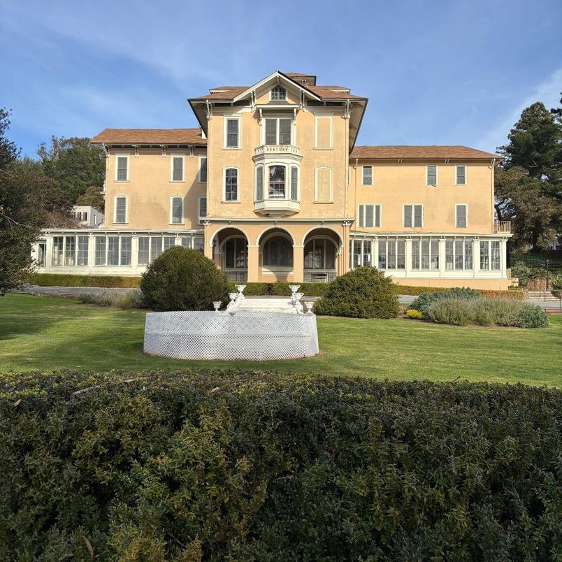 Backyard, Exterior, Facade, Mediterranean