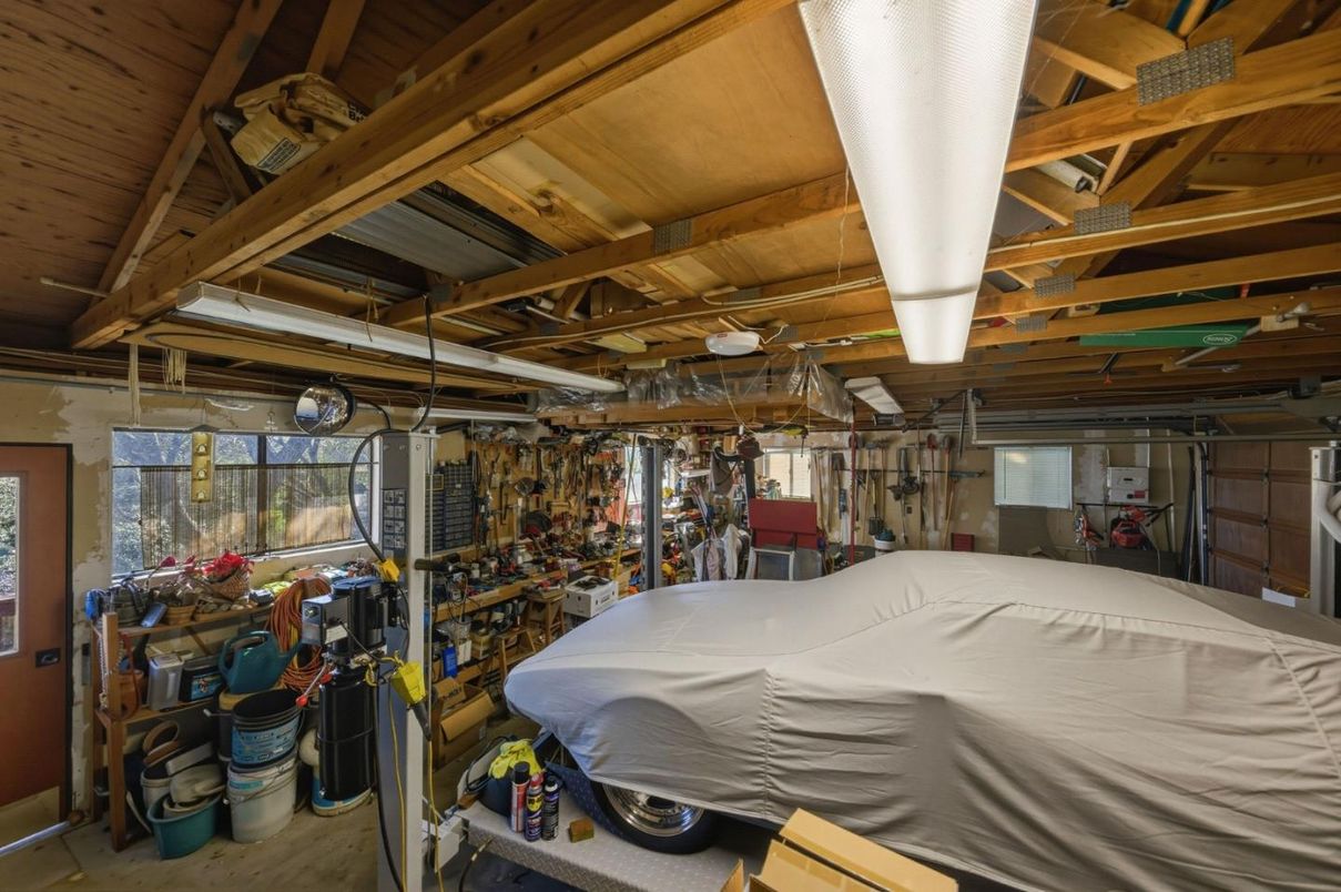 Interior, Wooden Beams