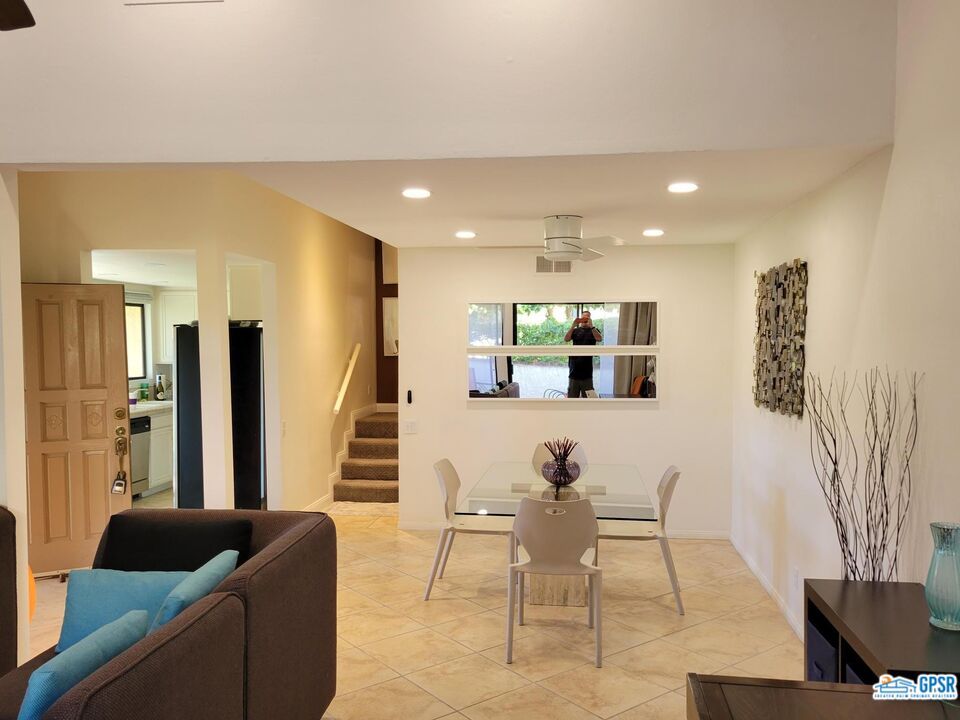 Dining room, Interior, Kitchen, Recessed Lighting