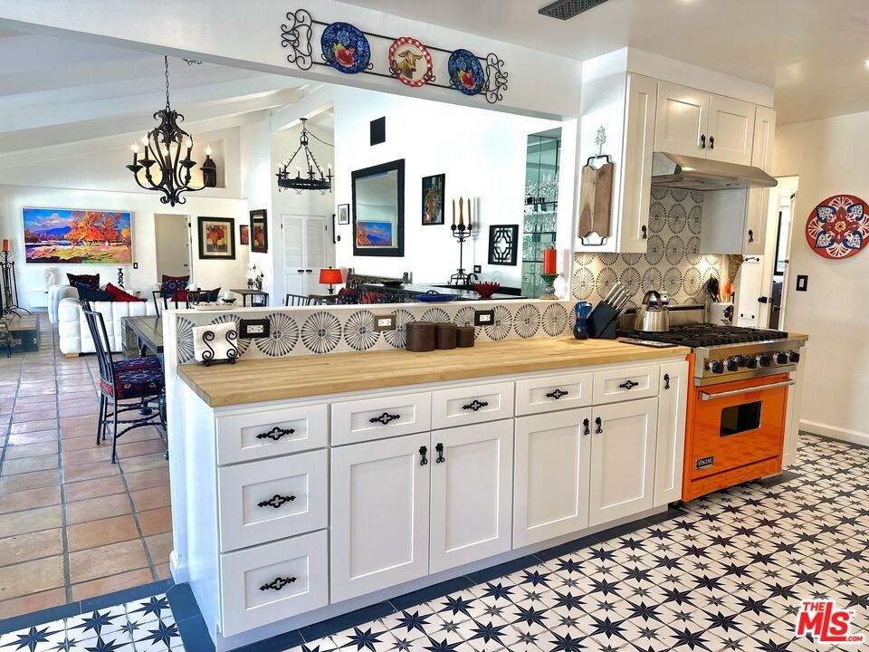 Dining room, Interior, Kitchen, Pendant Lights, Recessed Lighting