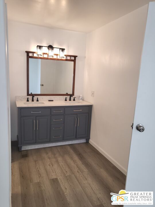 Bathroom, Dual Sink Vanities, Interior, Wood Texture Flooring