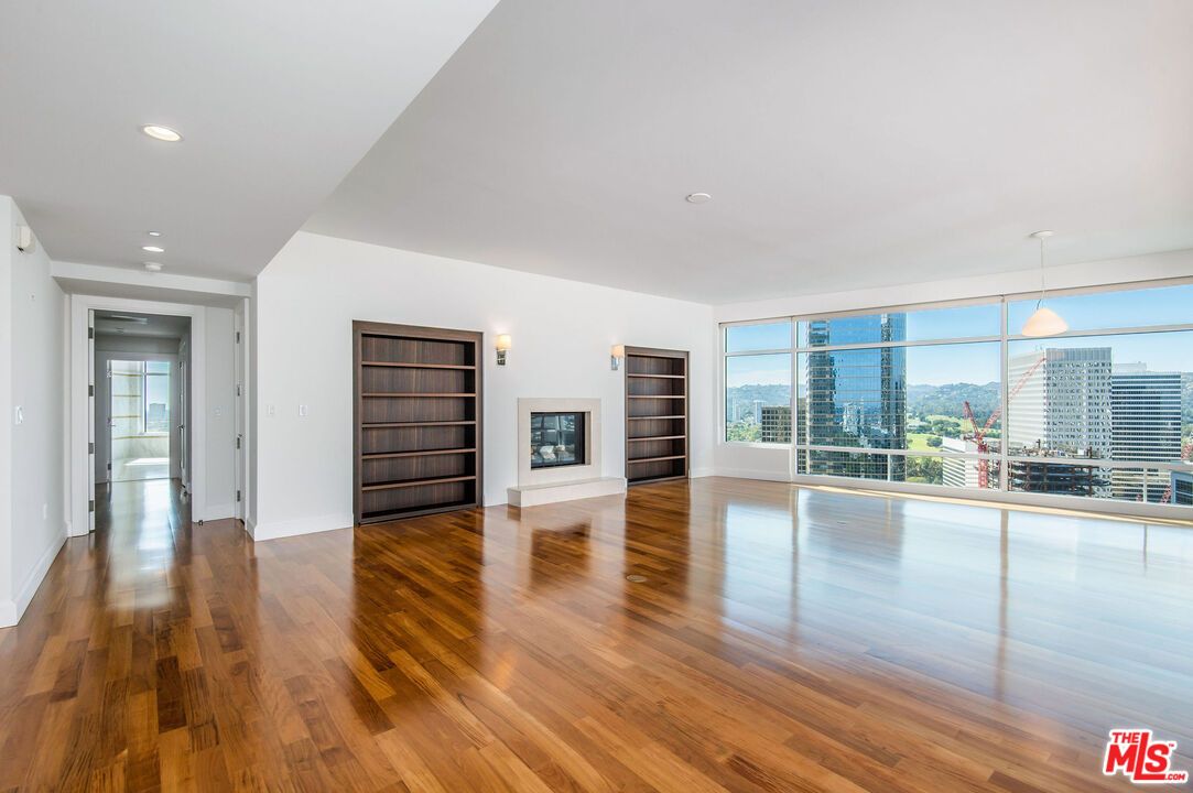 Empty room, Interior, Pendant Lights, Recessed Lighting, Wood Texture Flooring