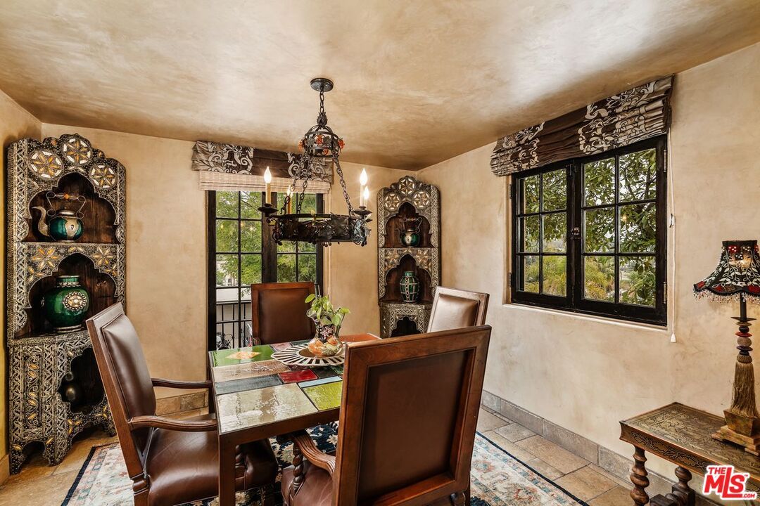 Dining room, Interior, Pendant Lights